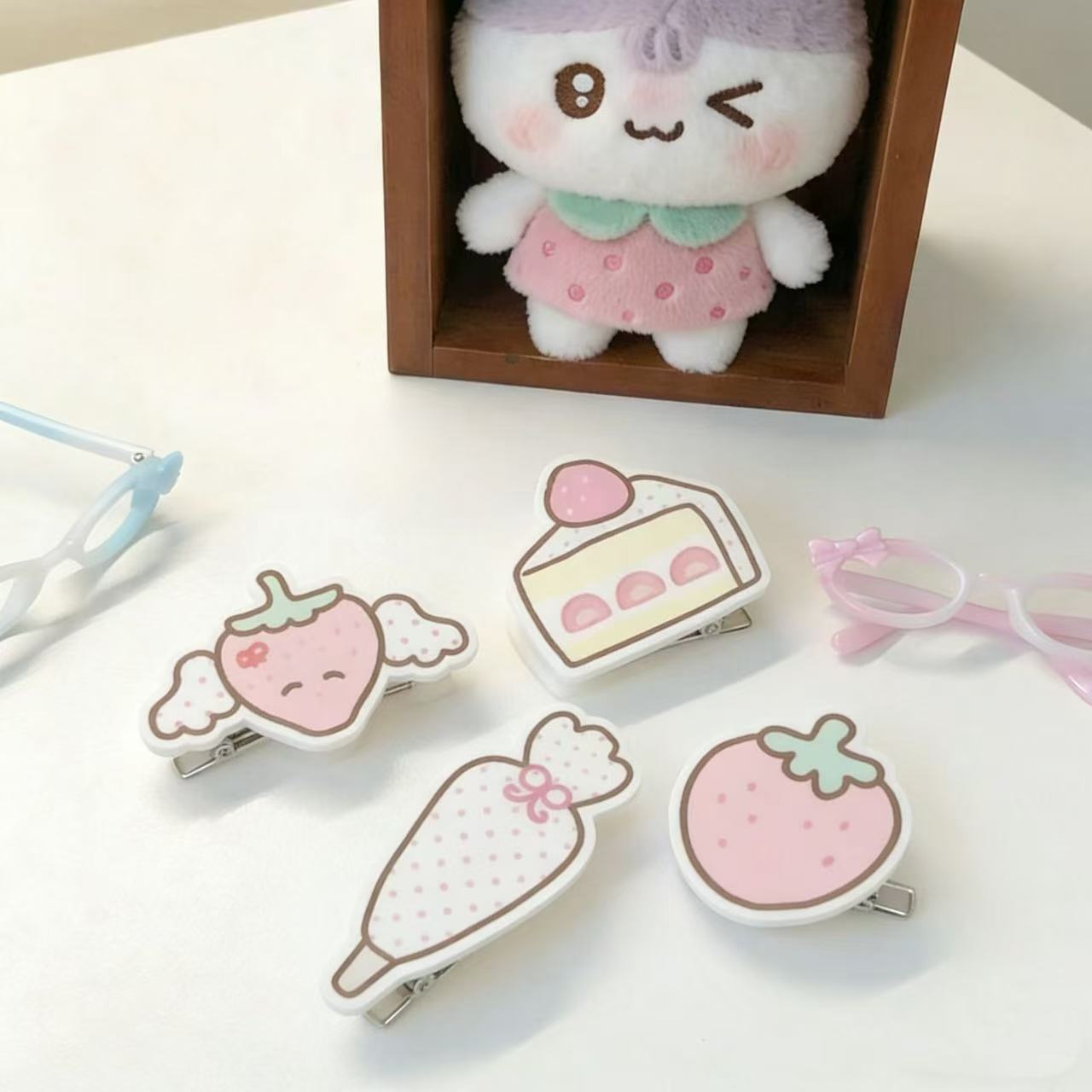 Kids Outdoor Activity Set - INS Strawberry Cake Hair Clip Set
